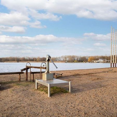 Vakantiewoning Maas En Waal 277 Ewijk Экстерьер фото